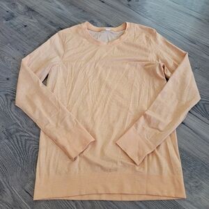 Lululemon Long Sleeve size 4
